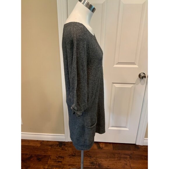BCBG MAXAZRIA Gray Nevena Bat Wing Sleeve Sweater W/Pockets, Size Small - Picture 4 of 7